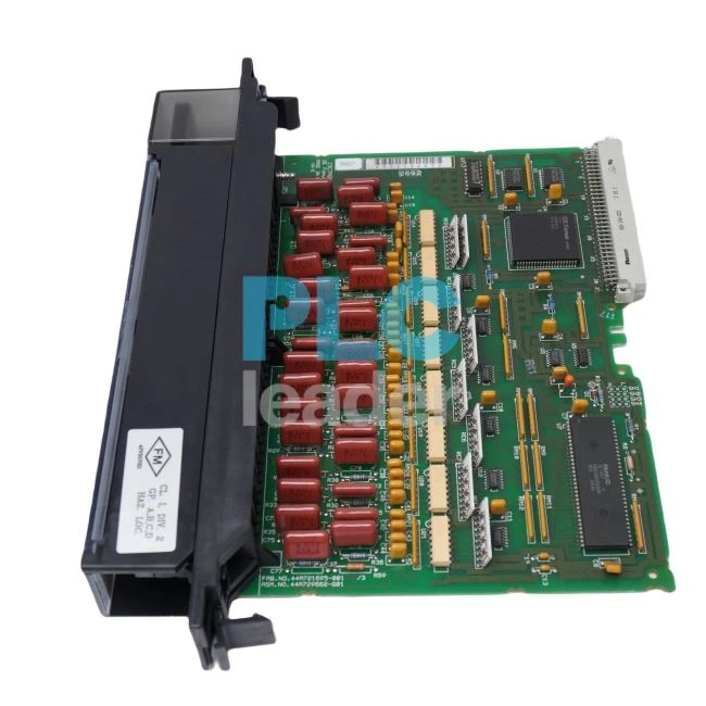 GE Fanuc IC697MDL250 120VAC Discrete Logic Input Module